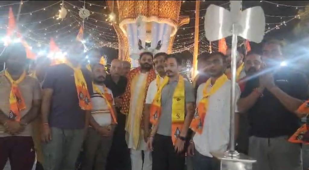 ਕੁੰਝ ਬਿਹਾਰੀ ਸੇਵਾ ਦਲ ਵੱਲੋਂ ਮੰਦਿਰ ਸ੍ਰੀ ਕੇਦਾਰ ਨਾਥ ਤੋਂ ਨਿਲਾਸ ਸ਼ਿਵ ਜੀ ਦੇ ਮੰਦਿਰ ਤੱਕ ਪੈਦਲ ਕਲਸ਼ ਯਾਤਰਾ ਰਵਾਨਾ